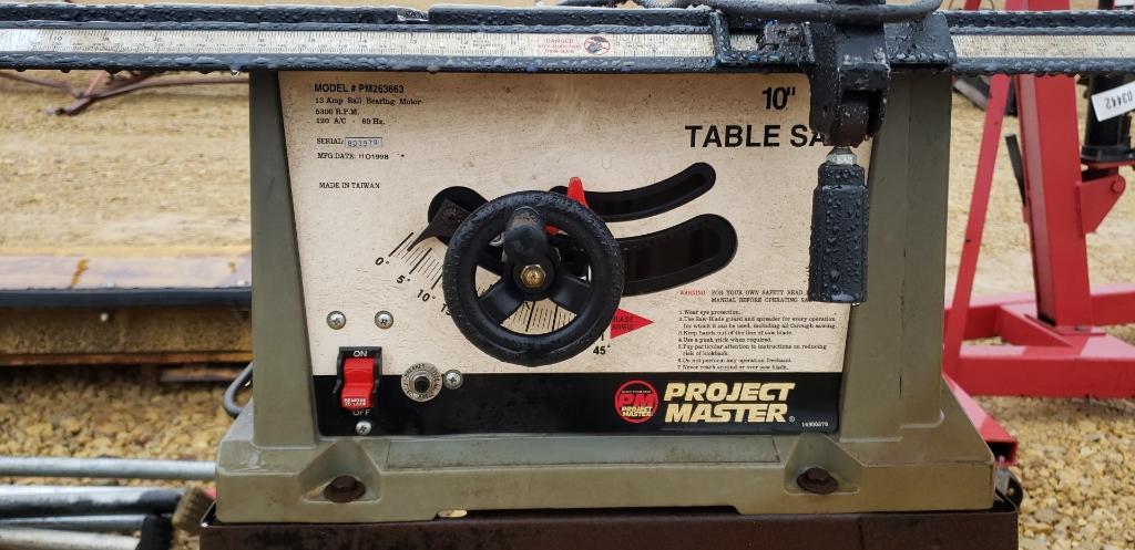 TABLE SAW