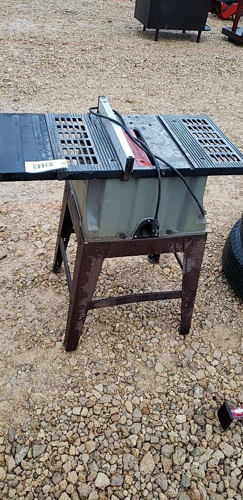 TABLE SAW