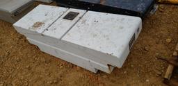 PICK UP TOOL BOX