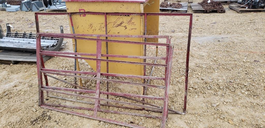 CALF CREEP FEEDER- EXCELLENT SHAPE