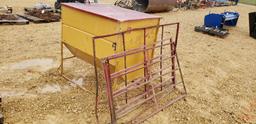 CALF CREEP FEEDER- EXCELLENT SHAPE