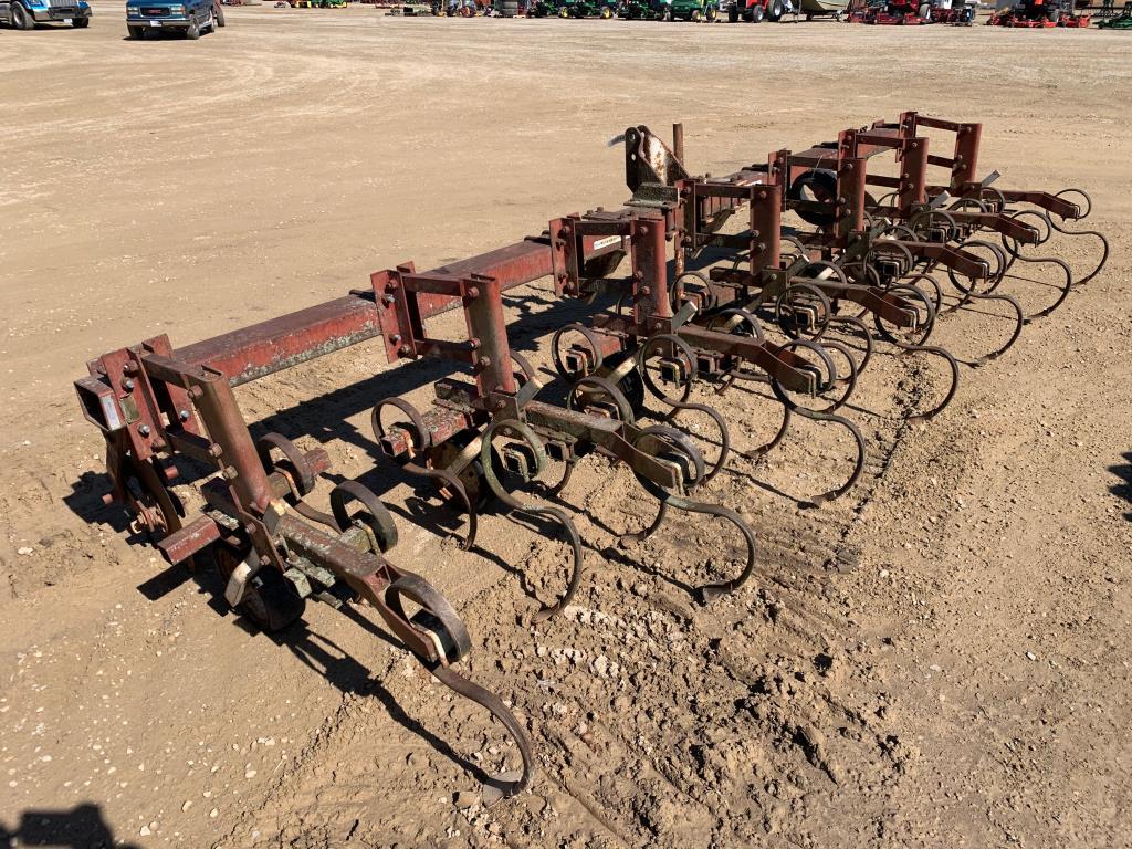 6 Row 3pt Cultivator