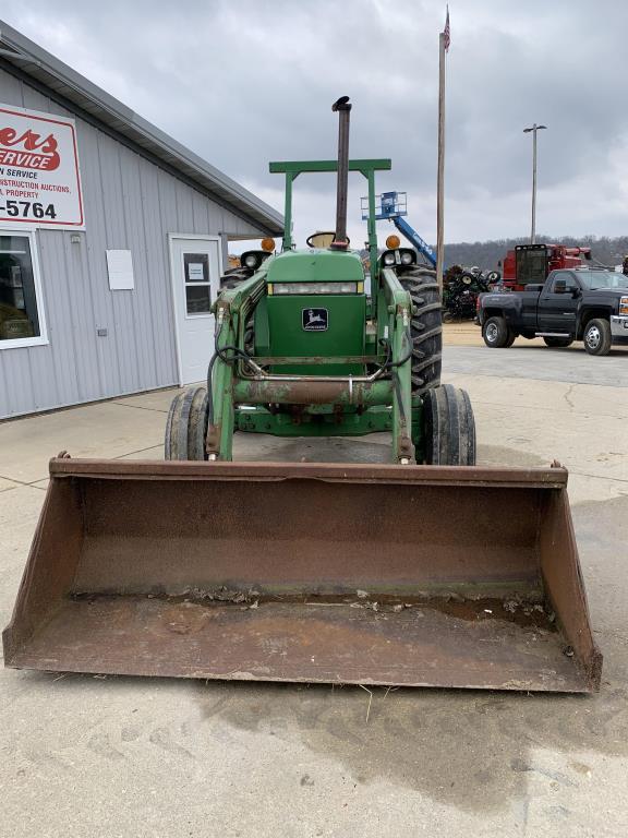 1992 John Deere 2955 Tractor