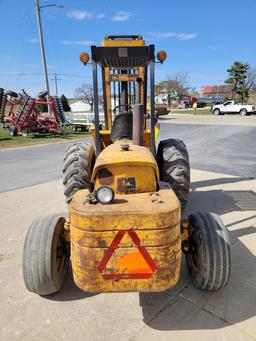 John Deere 480B Forklift