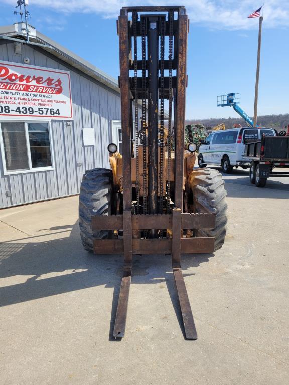 John Deere 480B Forklift
