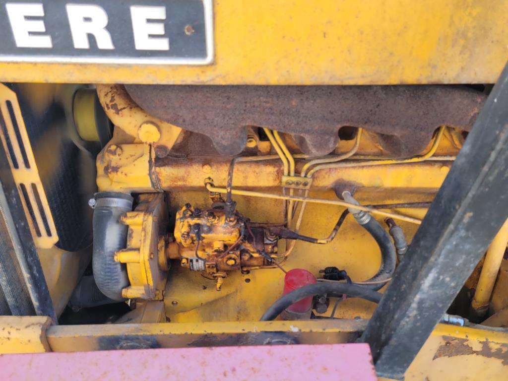 John Deere 480B Forklift