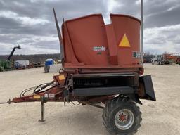 Case IH 8610 Tub Grinder
