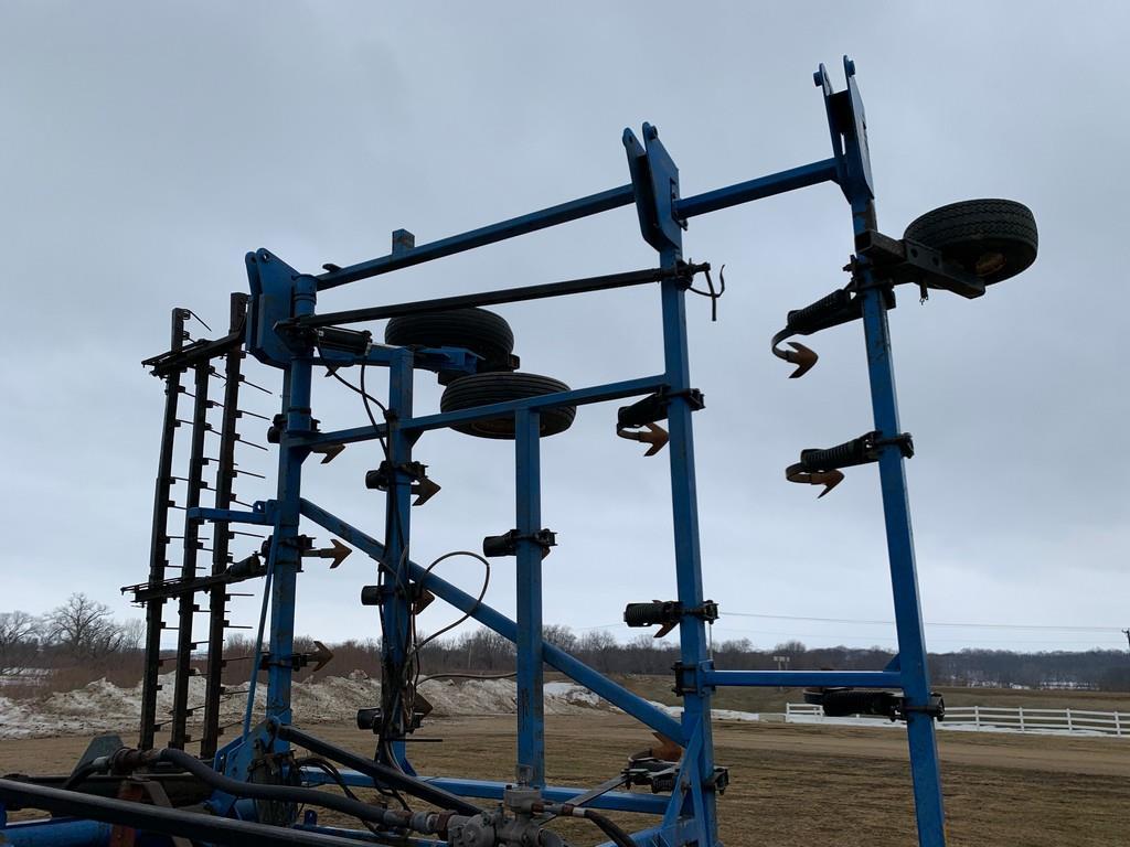 DMI Field Cultivator