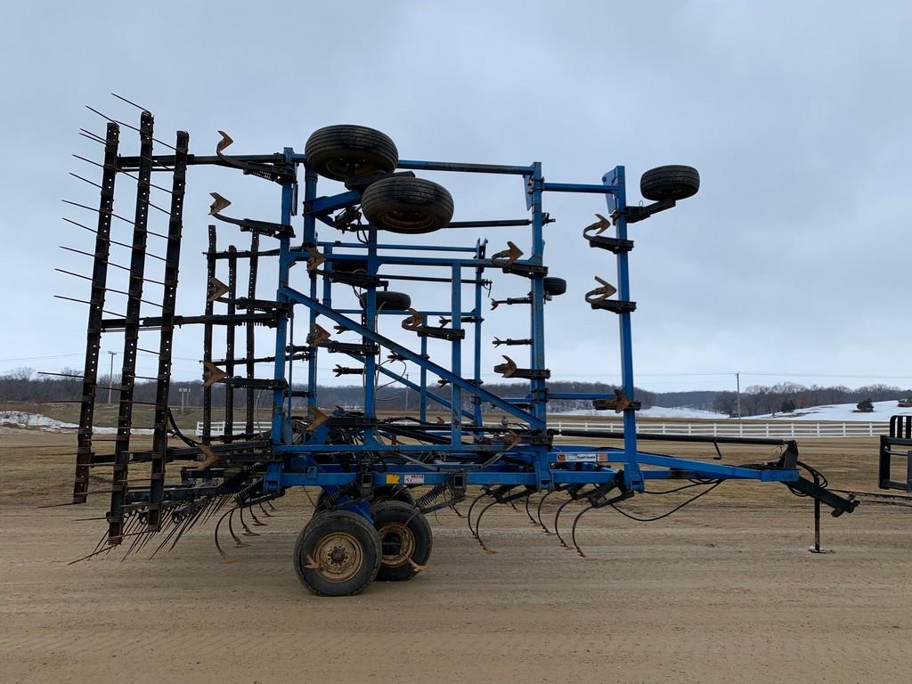 DMI Field Cultivator