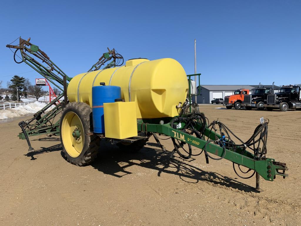 XLM V-1010 Sprayer
