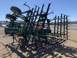 John Deere 980 22" Field Cultivator