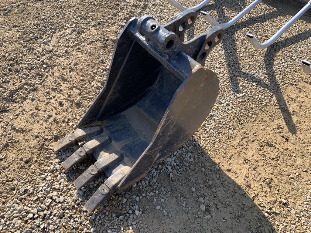 2012 Edge 509B Backhoe Attachment