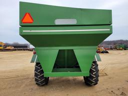 EZ Flow 475 Grain Cart