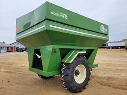 EZ Flow 475 Grain Cart
