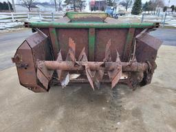 John Deere 550 Manure Spreader