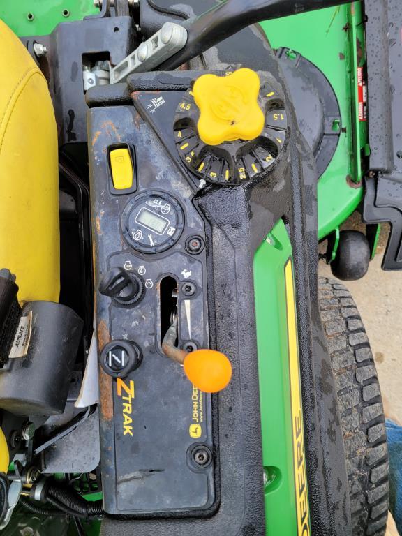 2014 John Deere 2930M Zero Turn Mower