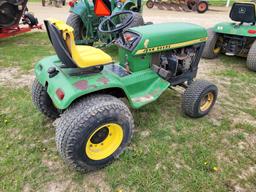 John Deere 400 Lawn Tractor
