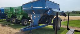 KINZE 450C GRAIN CART