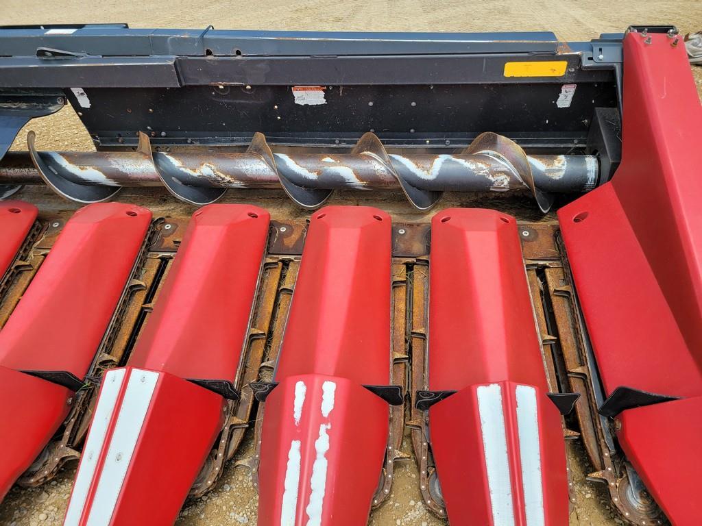 2010 Drago S12 12R Corn Head