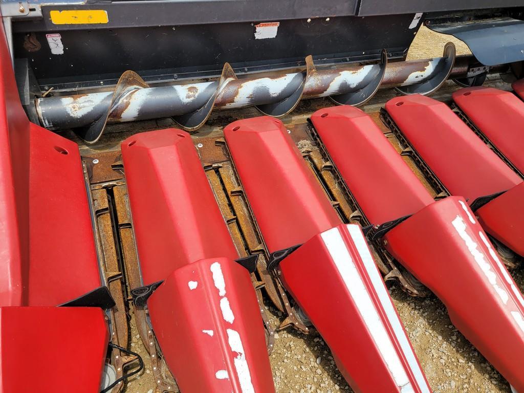 2010 Drago S12 12R Corn Head