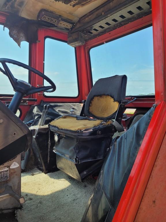 Massey Ferguson 1135 Tractor