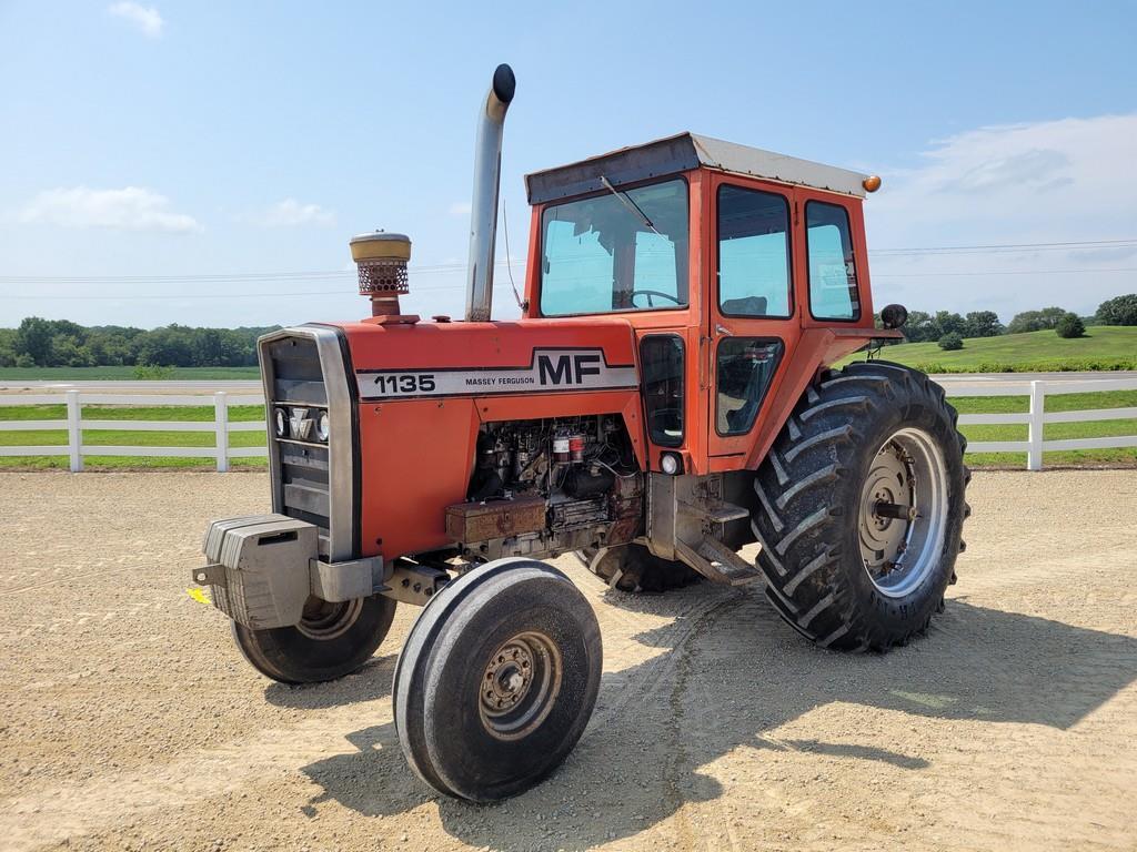 Massey Ferguson 1135 Tractor