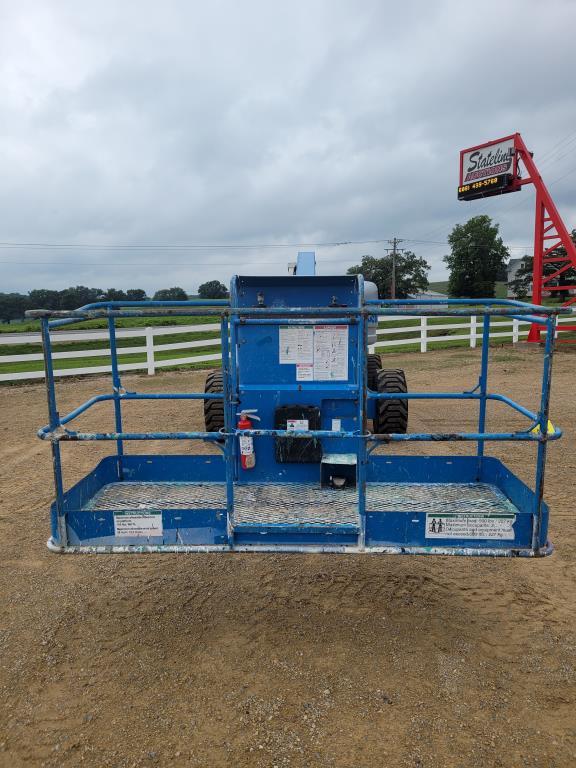 2012 Genie S60X Basket Lift