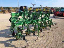 John Deere 845 12R Field Cultivator
