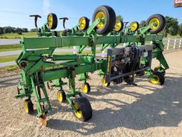 John Deere 845 12R Field Cultivator