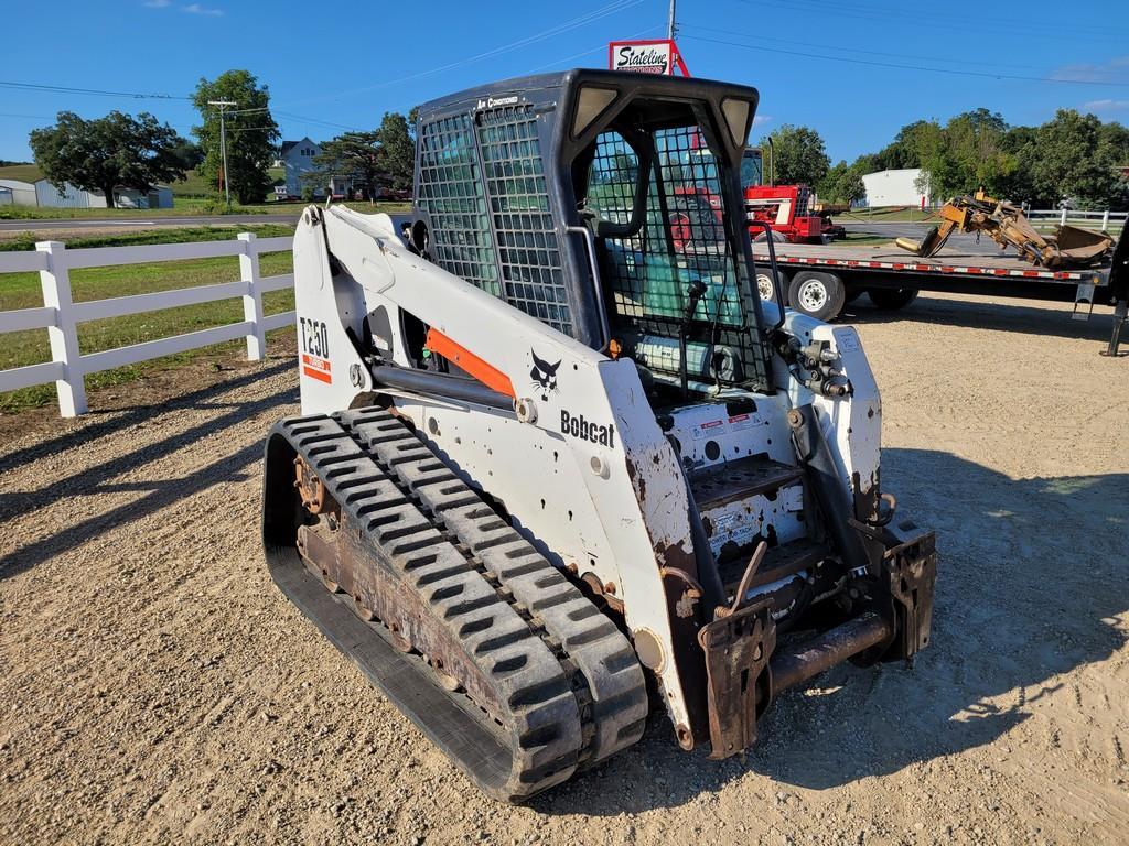 Bobcat T250 Track Skid Steer