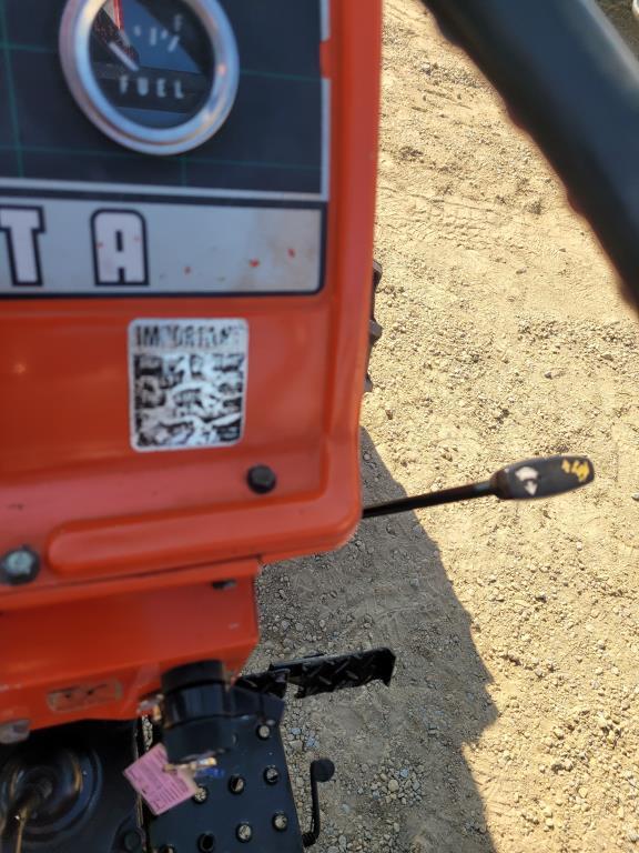 Kubota L2050 Tractor