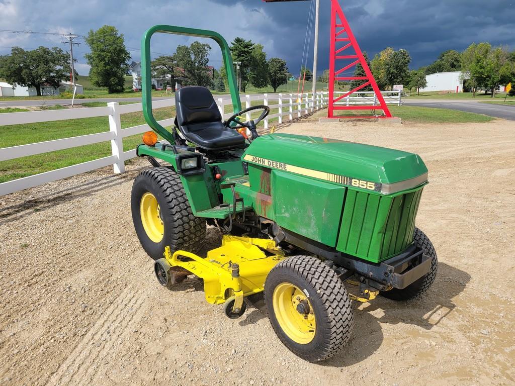 John Deere 855 Compact Tractor