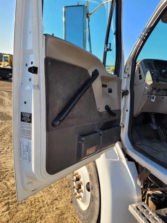 2002 Sterling Semi Tractor