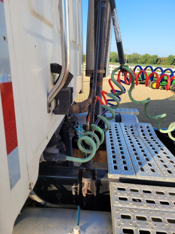 2002 Sterling Semi Tractor