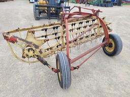 New Holland 256 Hay Rake