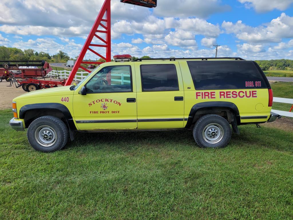 1999 Chevy Suburban SUV