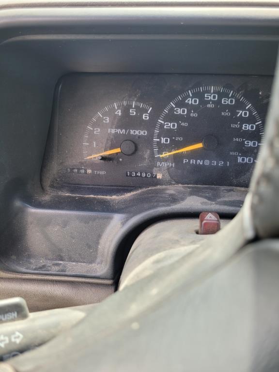 1999 Chevy Suburban SUV