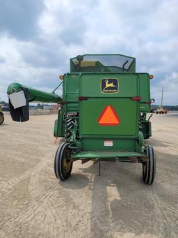 John Deere 4420 Combine & Head