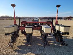 New Idea 4R Planter