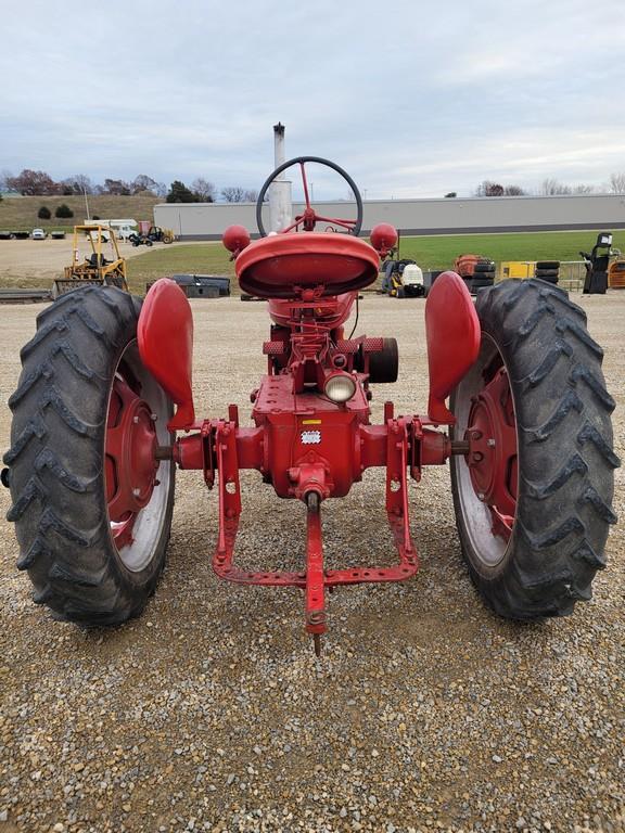 Farmall H Tractor