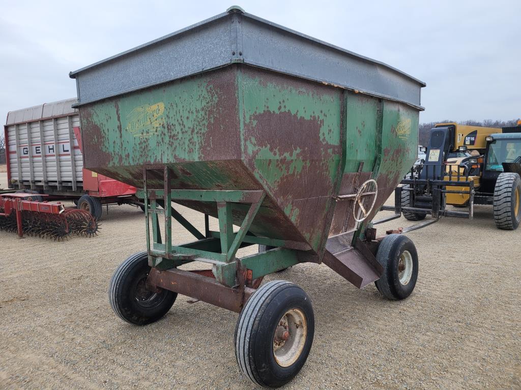 Bradford 225 Gravity Wagon