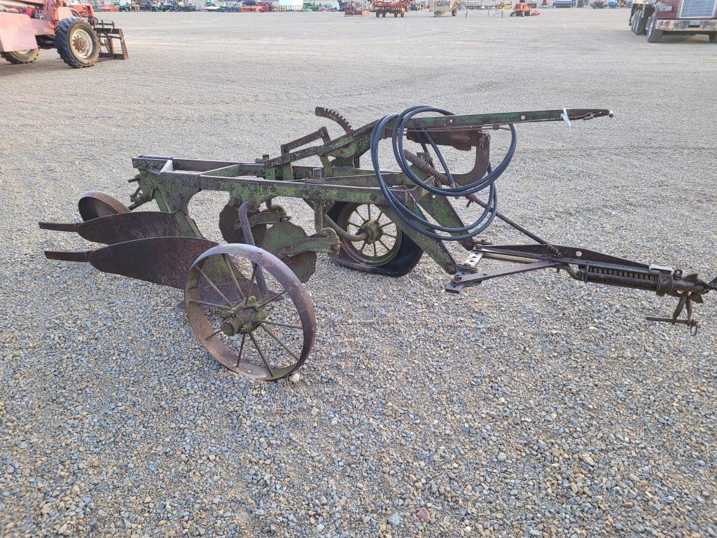 John Deere 2B Plow