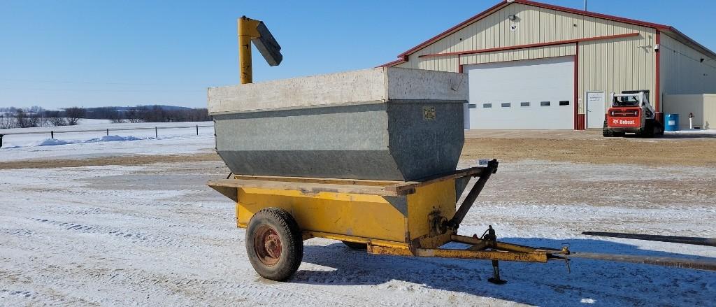 KNOEDLER FEEDER AUGER WAGON