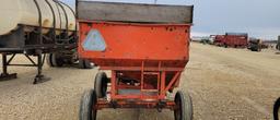 FARM KING GRAVITY WAGON ON GEAR