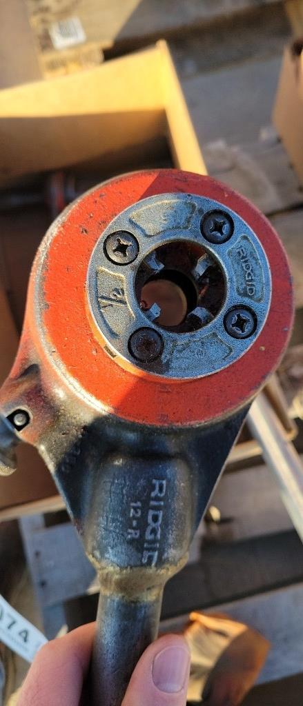 RIGID PIPE THREADING DIES, RATCHET AND REAMER