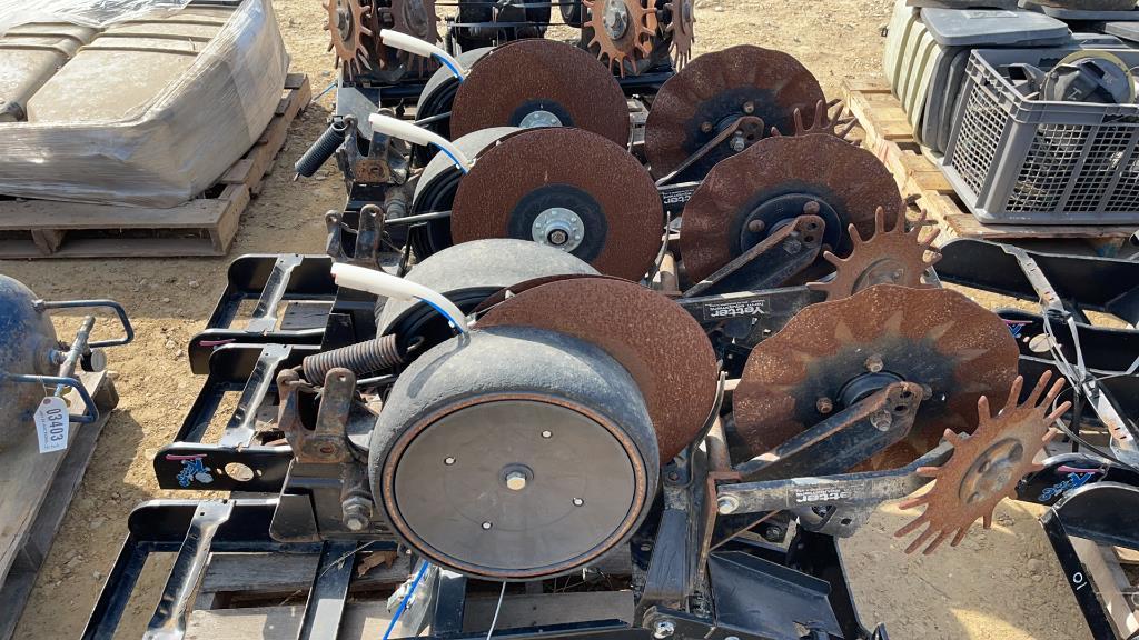 3- KINZE PLANTER UNITS FOR KINZE 2600 PLANTER