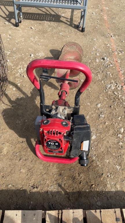 EARTHQUAKE ICE AUGER - WORKS