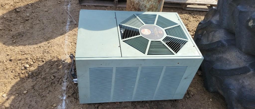 RHHEM AIR CONDITIONING UNIT