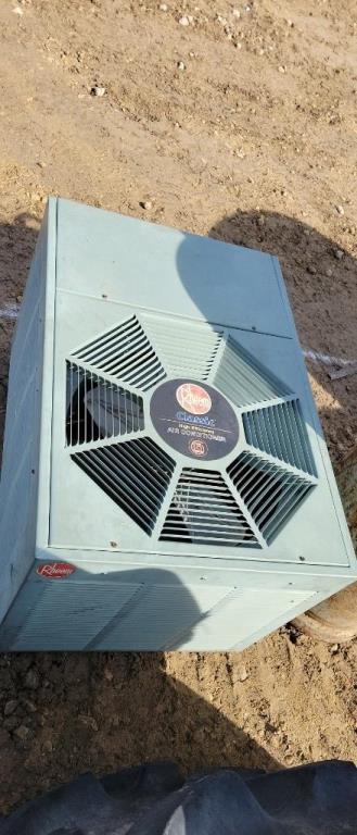 RHHEM AIR CONDITIONING UNIT