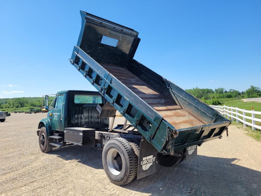 1990 International 4200 Dump Truck